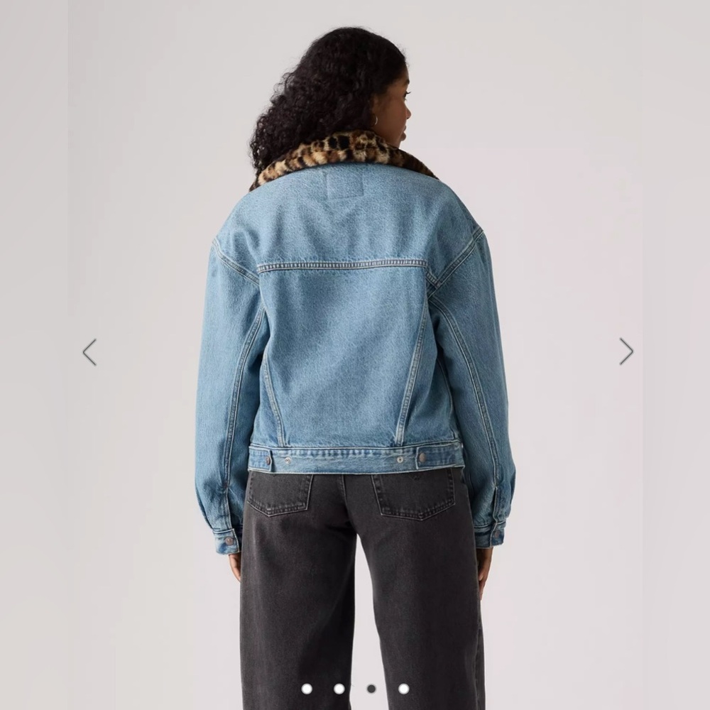 Levi's 90s Fur Trucker Jacket - Picture 6 of 7
